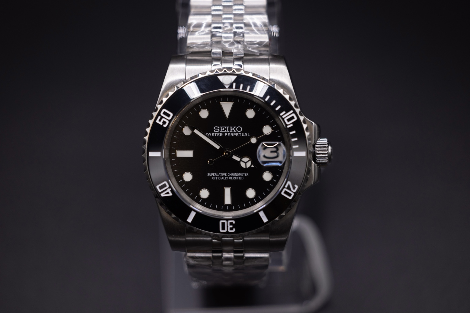 Calm Second Black Sub custom watch